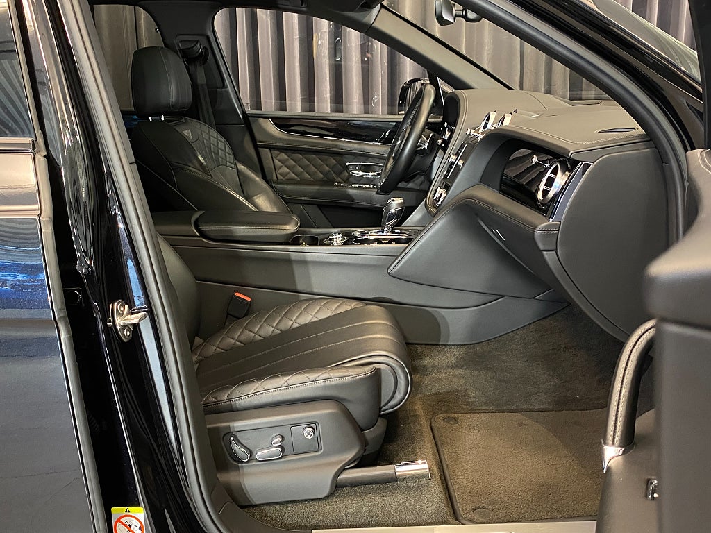 Car Image car-173239-cf05b9aac3a41820e12255426cd4edd9