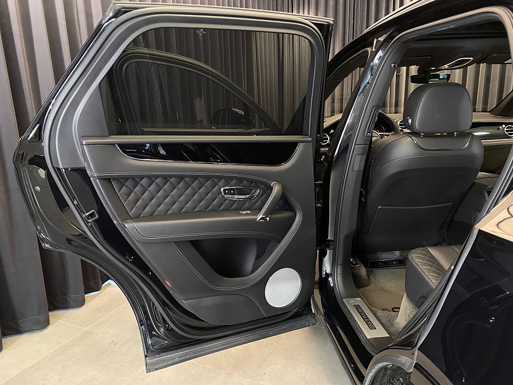 Car Image car-173239-ee80f9ad8d0ceef72a426412372645da