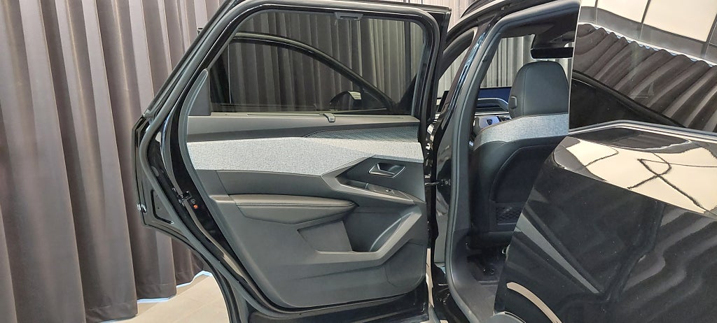 Car Image car-173767-0c22036df8e6ed97e7adbc3e3308b1f4