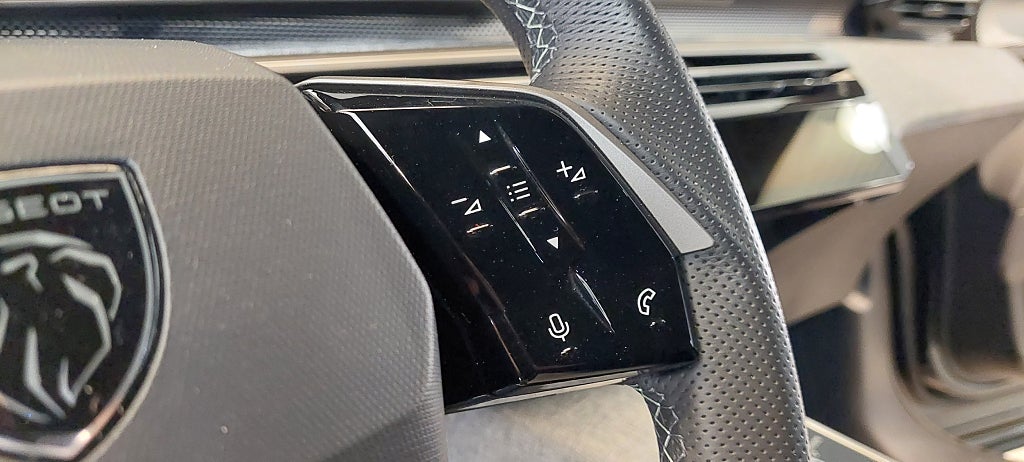 Car Image car-173767-9f300f55f30856b909f5ace87d78c430