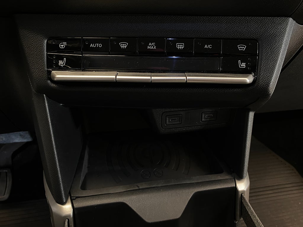 Car Image car-174242-11f0fae57fccc3fe4c814a495ec51f58