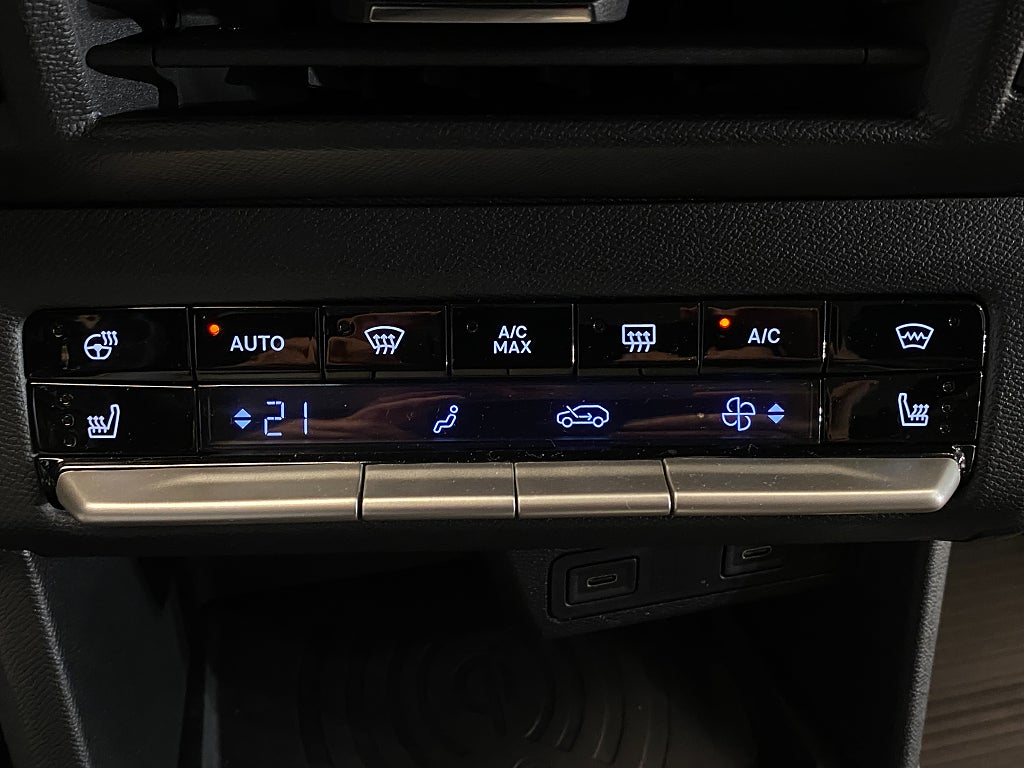 Car Image car-174242-e5f6cd7c1e4ee270295503393875d9f2