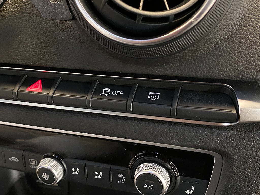 Car Image car-174319-89f26b3b696364b92b57dc6b5ded6a94
