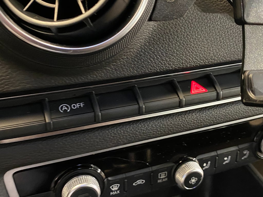Car Image car-174319-d749b9416fe3adf53515b31439a8358f