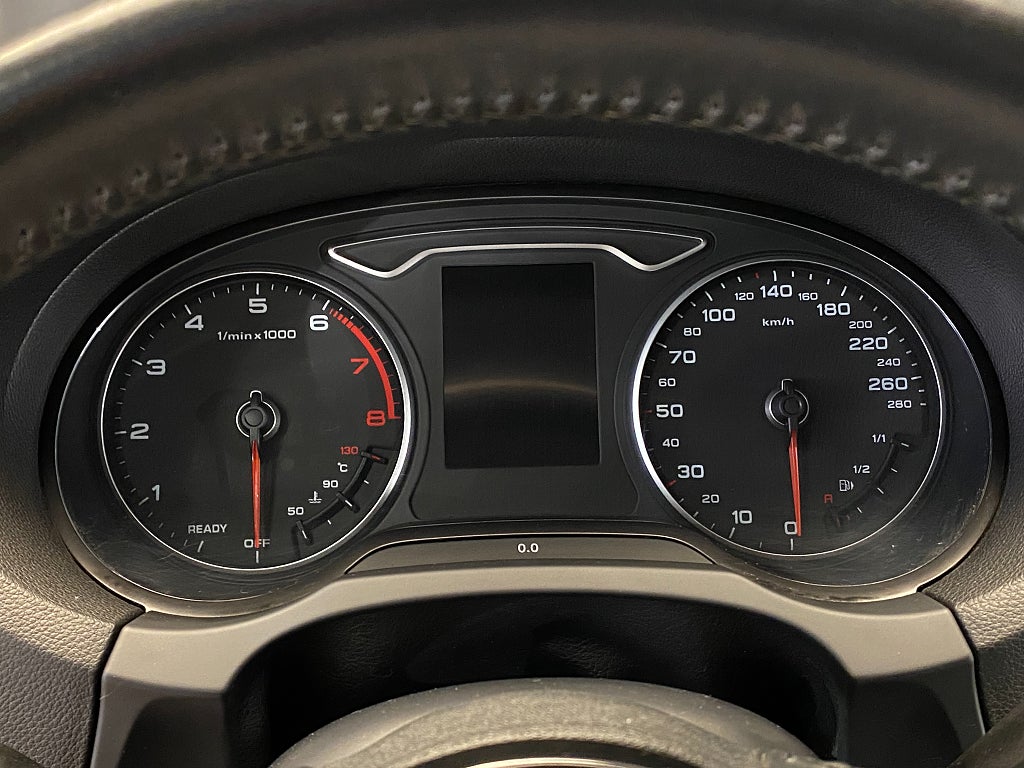 Car Image car-174319-e9fcdafe82075d48f6a2f992b3b355ed