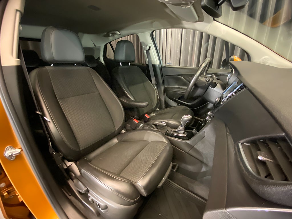 Car Image car-174942-087d38f3b2fa62b79ab5370799df74c1