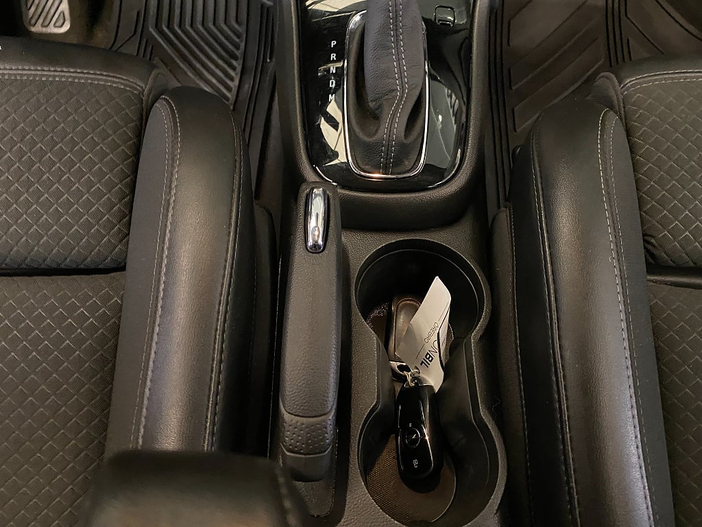 Car Image car-174942-8772edc4e1af5585fb05561e71d041bc