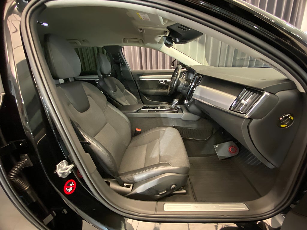 Car Image car-175014-a980b5f76b234a0c67be231967b28be5