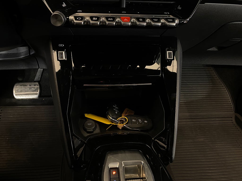 Car Image car-175124-2d6dcc8b22b84a0ff78096c0f8a8661a