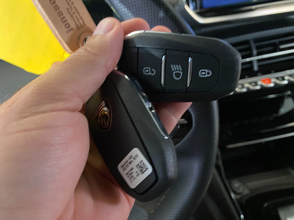 Car Image car-175124-53c510a9db2eeebee26eaba7151ad384
