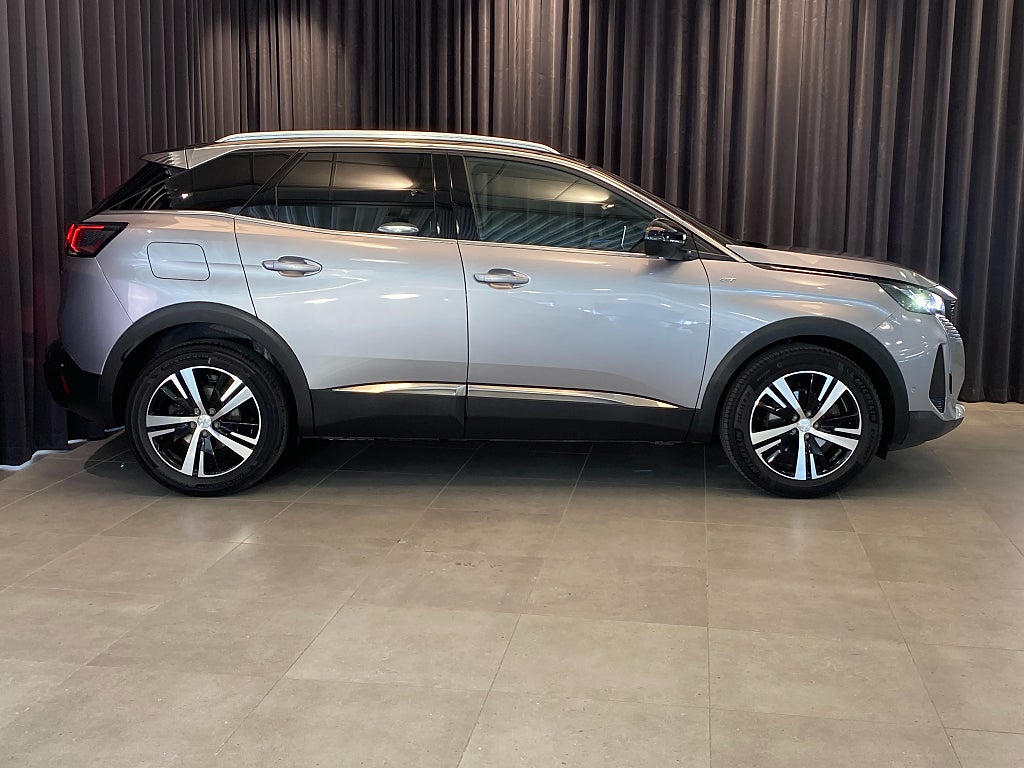 Car Image car-175599-05666f1497b26993004d866cd6ea592a