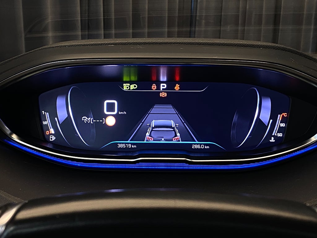 Car Image car-175599-78f7350ebeae797c17e815aa9d3b1a57