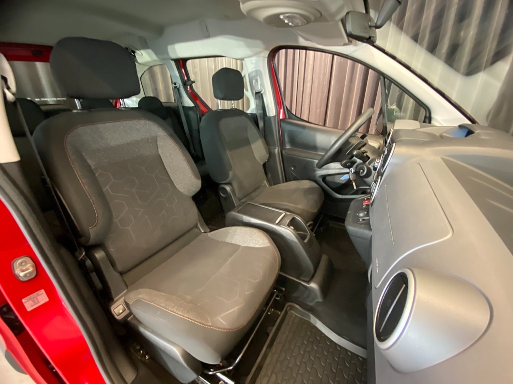 Car Image car-175604-536eb7215705312804e9f48ab1b1b3e7
