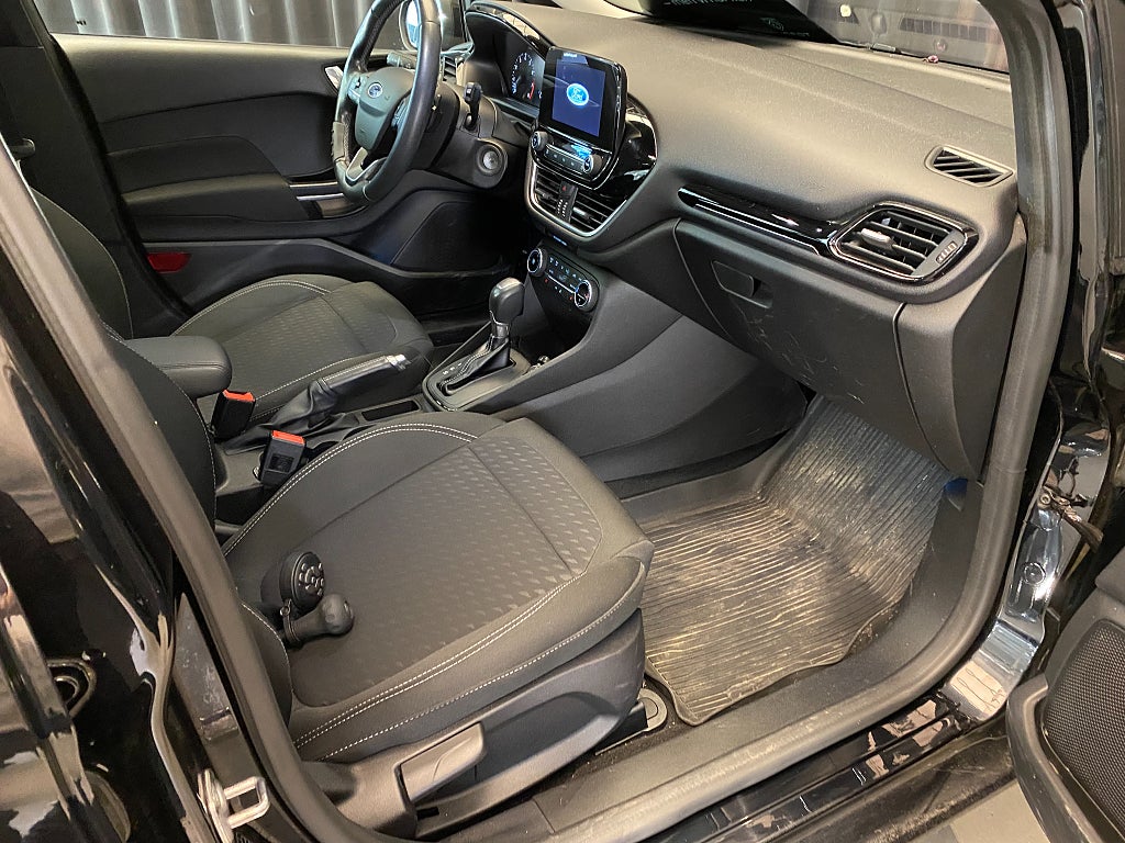 Car Image car-175606-65e67e14cd89a446170aed06882fc4f8