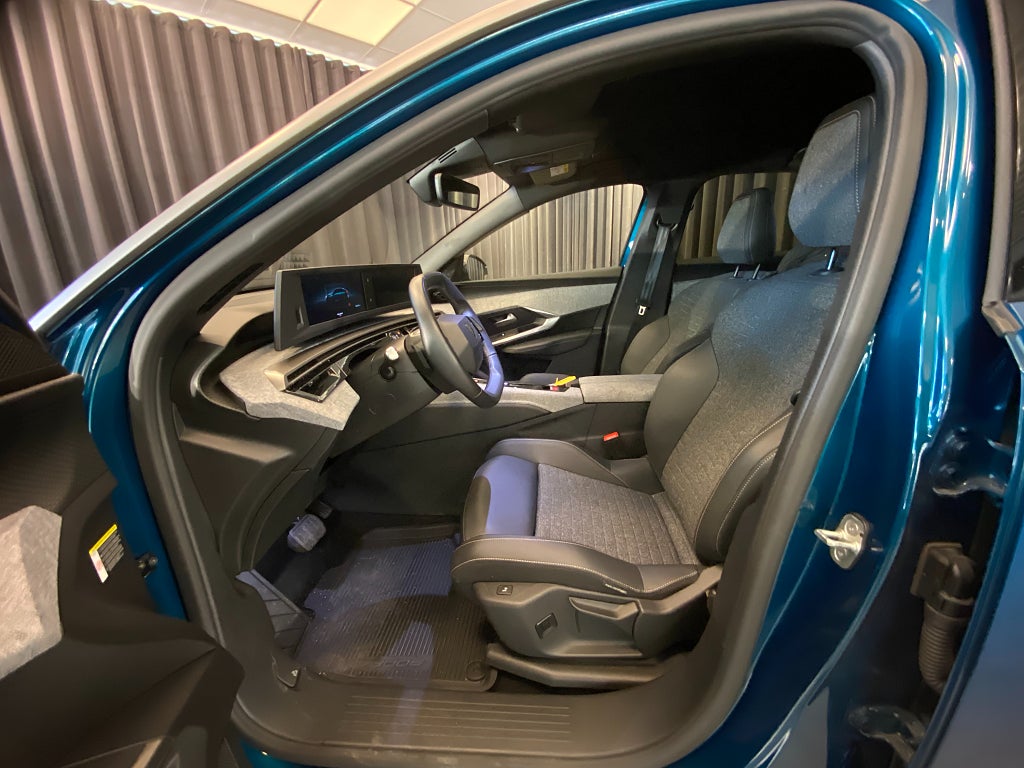 Car Image car-175786-8dff4d98e47681030a253acc8044d939
