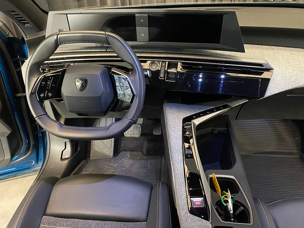 Car Image car-175786-b909c0eee00a803697e6fac03edbdc11