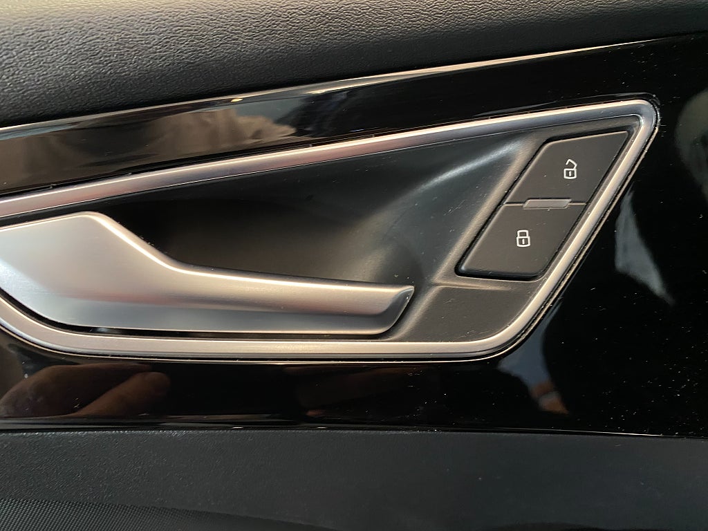 Car Image car-175911-03c22fcd1318cdb0d6dca7a372c098da