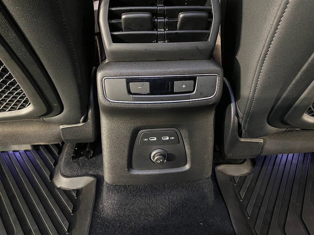 Car Image car-175911-460d6ee07dfe6522b513afddab68961f