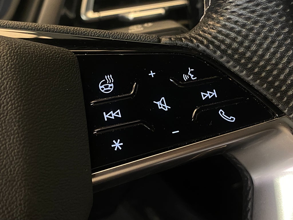 Car Image car-175911-99ac6fcdcff51fde1606bfc6ed539ae3
