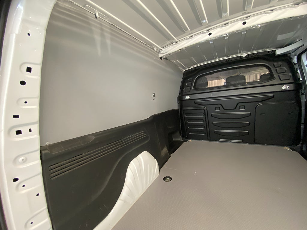 Car Image car-175990-06a28afdacca3a1bfe28f25814c08637