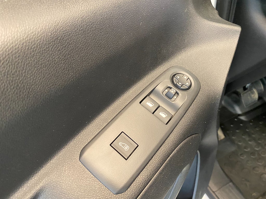 Car Image car-175990-1d2db652d45aa8886333296f66e650b4