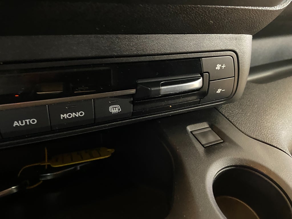 Car Image car-175990-29f426744cc31fec6e9eaa5249f53c76