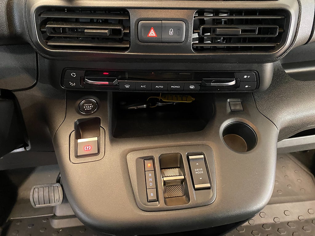 Car Image car-175990-418f8e8dc900aed47baa8965e31750c0