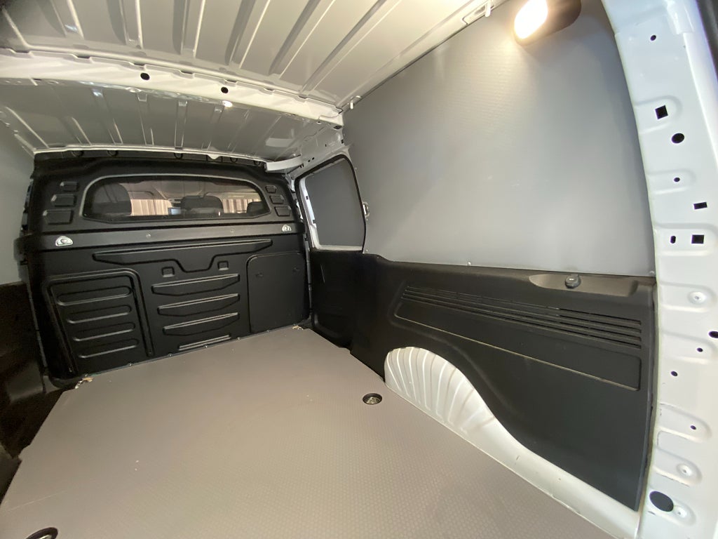 Car Image car-175990-4423550208836b2809023936bed3d429