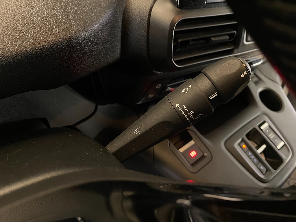 Car Image car-175990-55ec44ae869be010617827703f4d2f3f