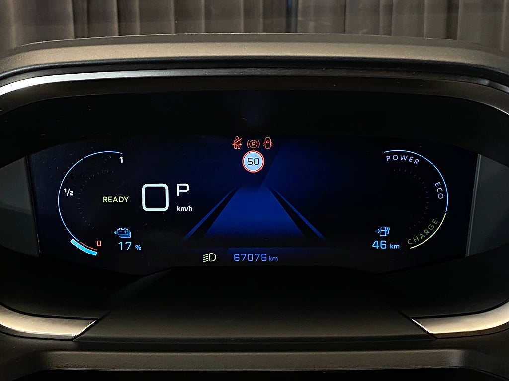 Car Image car-175990-f2d074b0050a5a4c2b5005d9d1a169e8