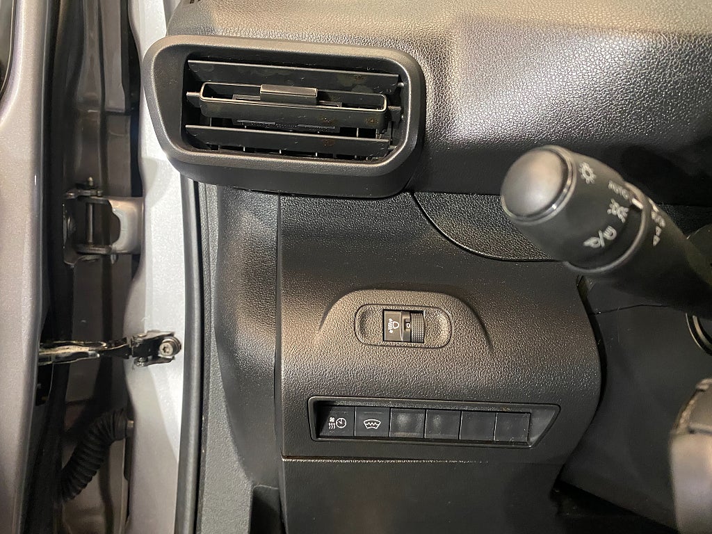 Car Image car-176061-34c13125c5e95f207e8d969177b6ef5e