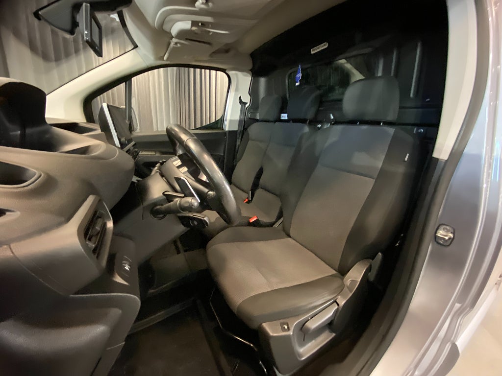 Car Image car-176061-912d9b780ceb013bb51fe9181134bafb
