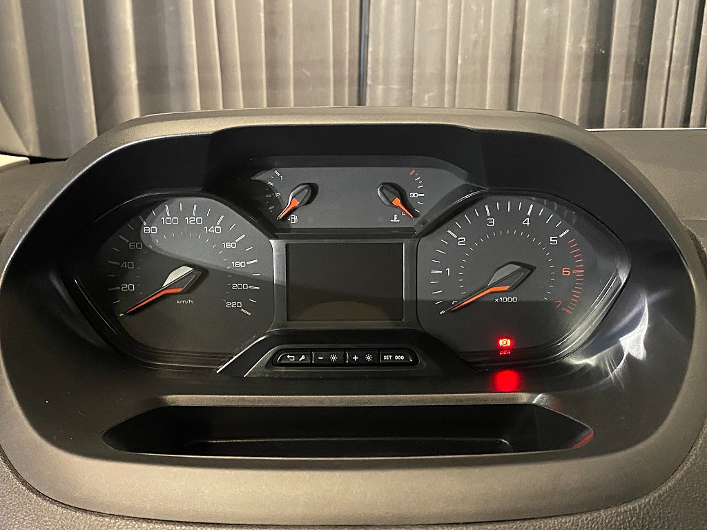 Car Image car-176061-e4e26e7478d5d050df1c8809f46422bb