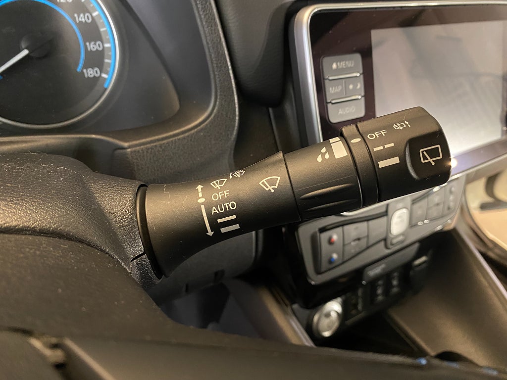 Car Image car-176332-915a1796fe525f73b560308849732575