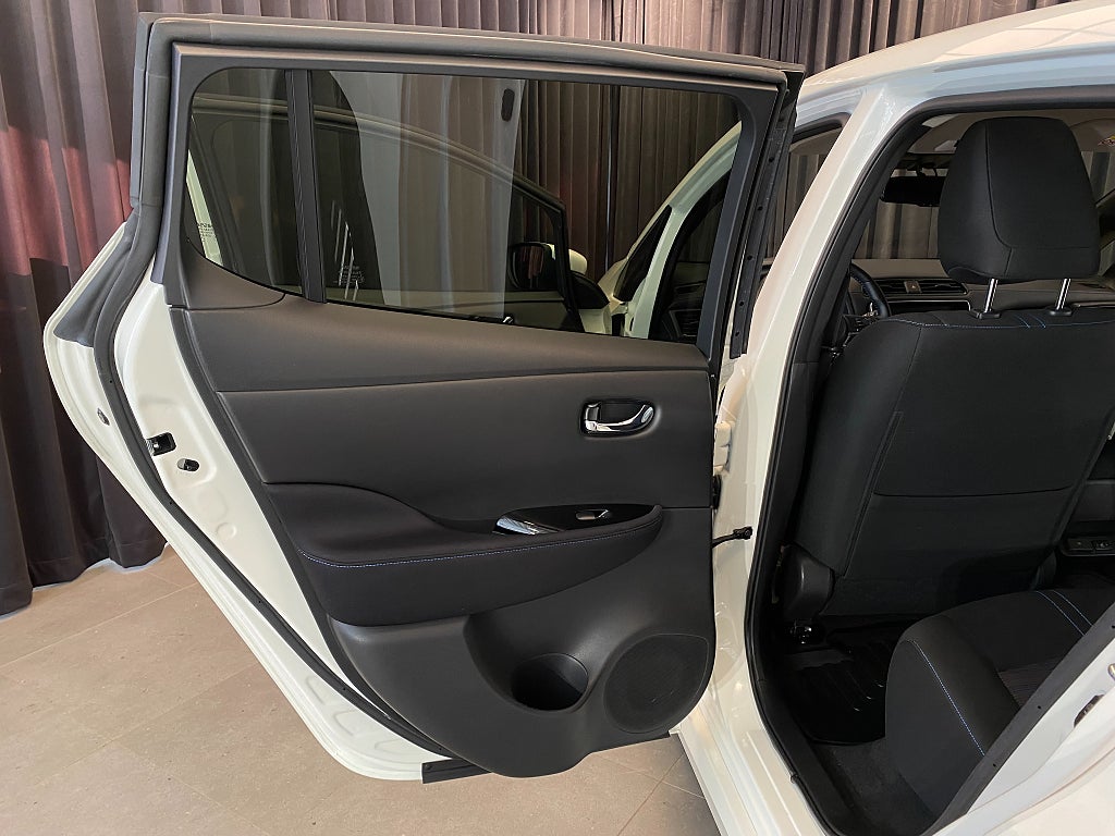 Car Image car-176332-a9a4a0f2220e7c78527f7b4b1a2480d8