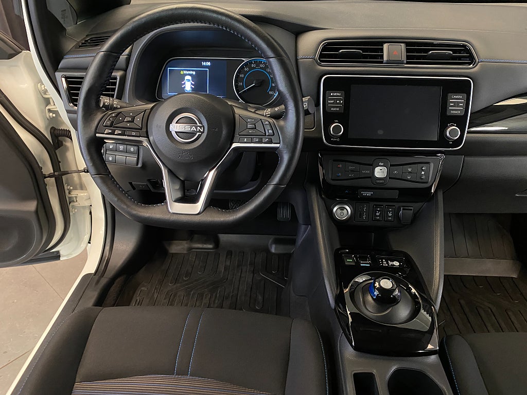 Car Image car-176332-eec8e518318238b5dc1429f13ef3867c