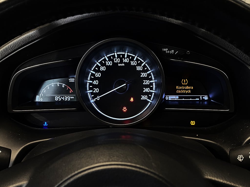 Car Image car-176667-b1e32c292548bd162f0a0155a805d8ff