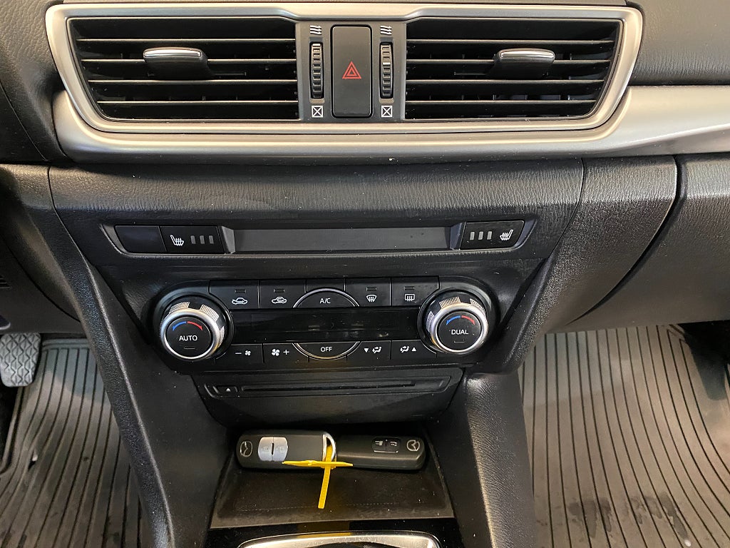Car Image car-176667-bd119056e6b3061fee30b217050403bc