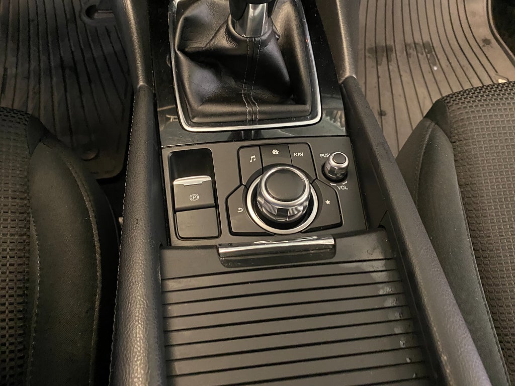 Car Image car-176667-f5d23d9927d625beb777ec06c4da4d11