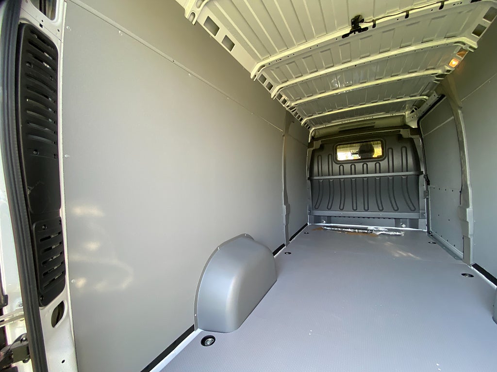 Car Image car-176894-3b8e02eadcaeb8a41f8c7371510a8a43