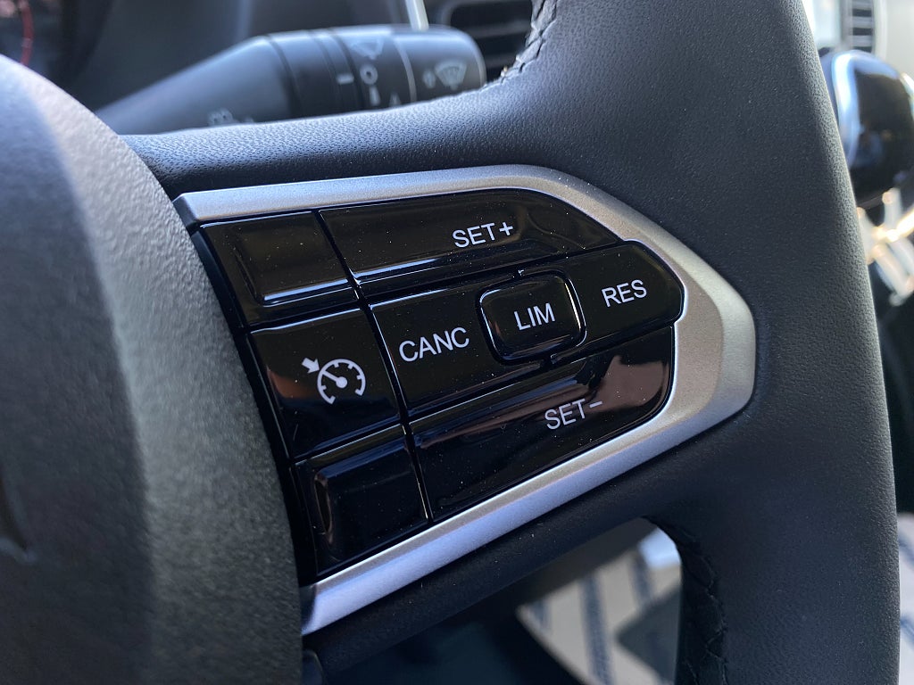Car Image car-176894-45e9123d9c37754812eecad28f6b63fa