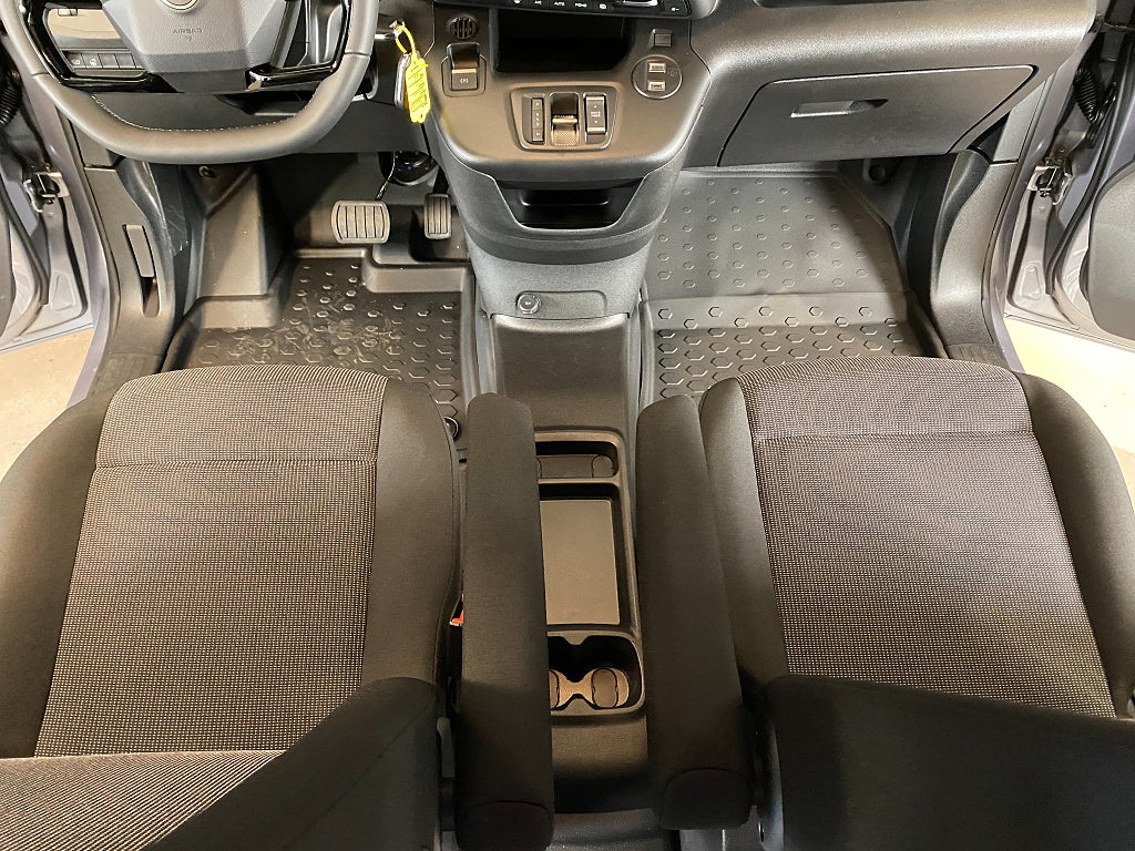 Car Image car-176995-b6b0c72dc7f71577c3b3392e1d52fc70