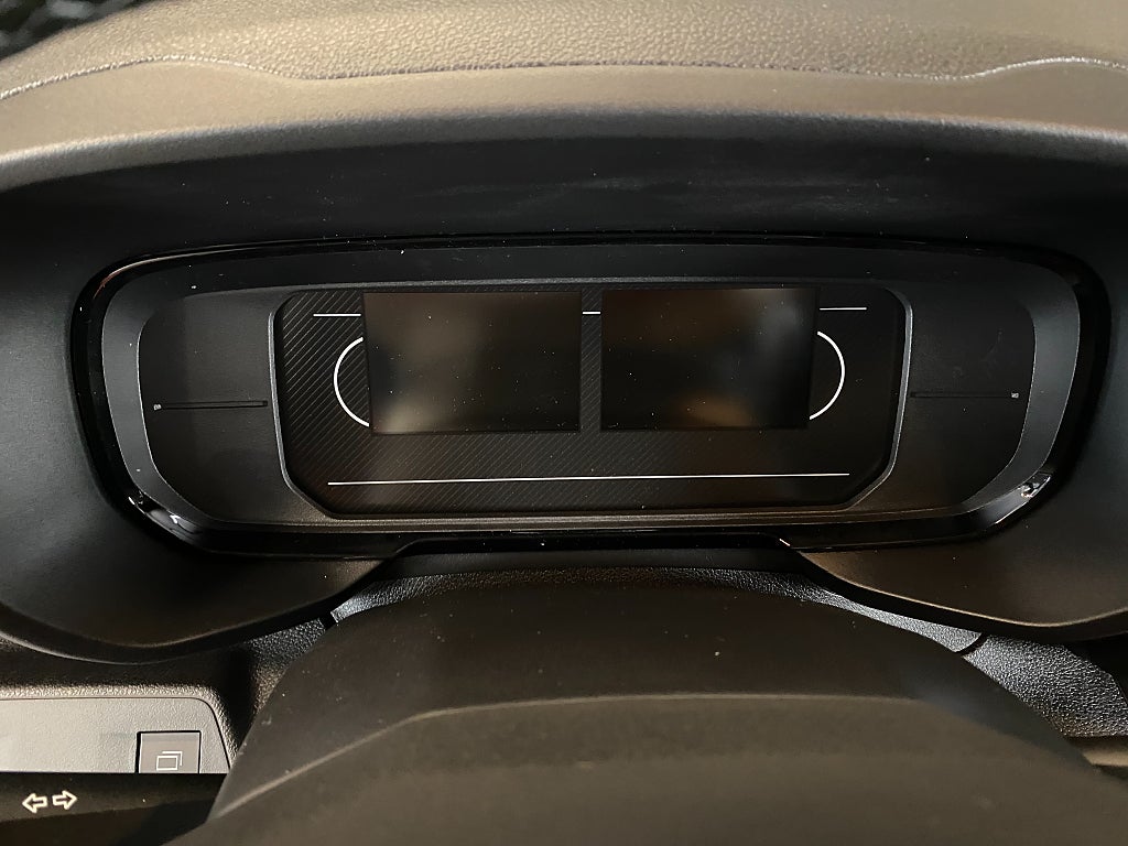 Car Image car-176995-e737627b03f51728fa19a512c231e250