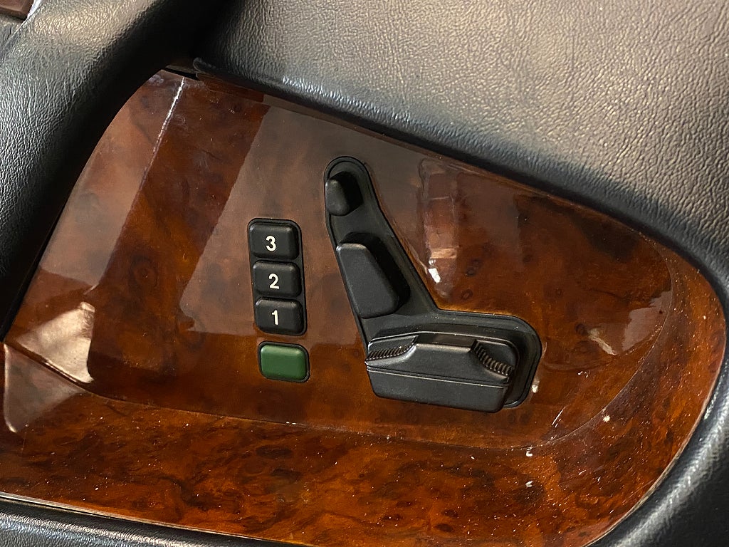 Car Image car-177027-c3168466bdca5930bfd378f7547d099b