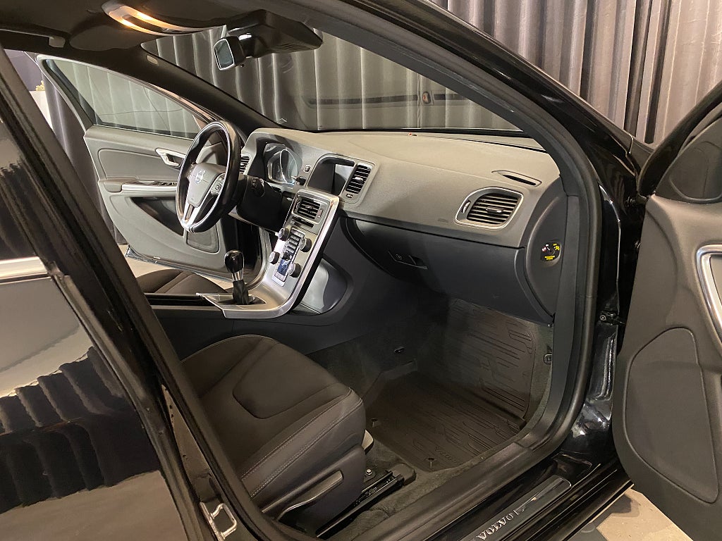 Car Image car-177235-616731be341468c47a494963f13d01da