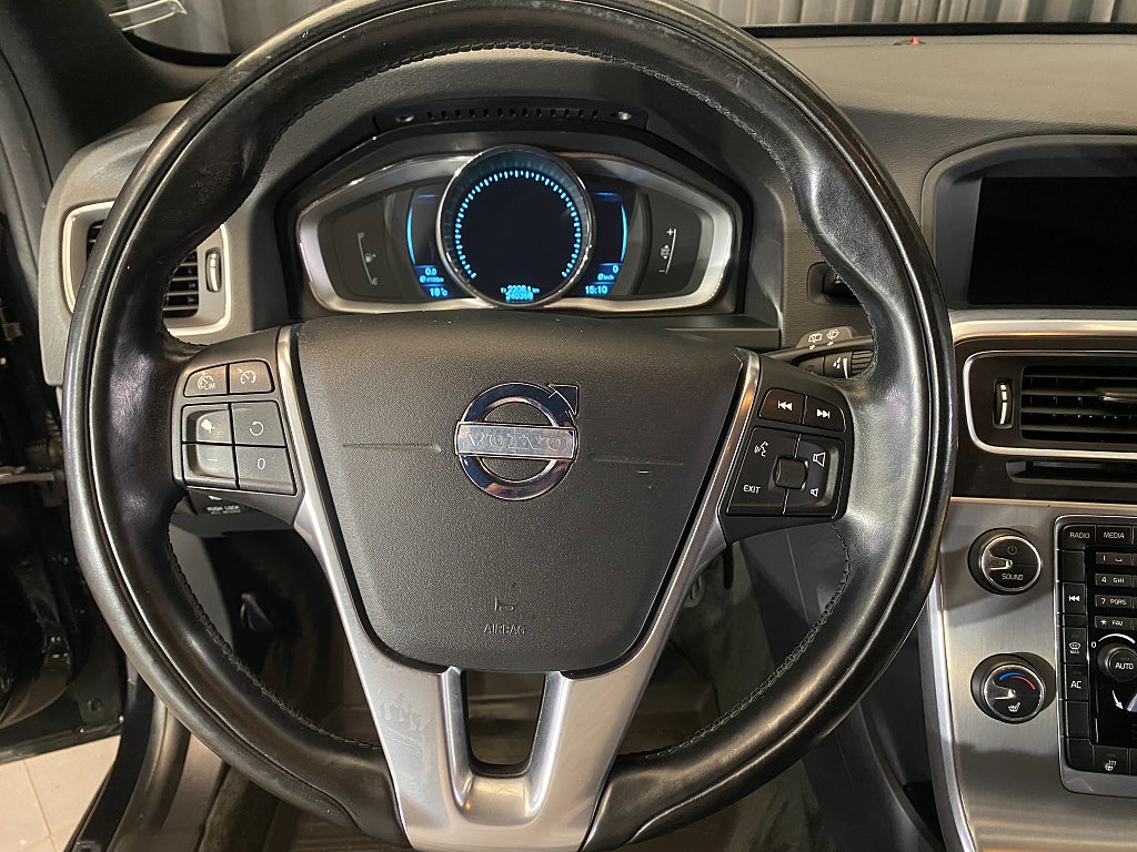 Car Image car-177235-896e0e013b10598b565671f470c4359e