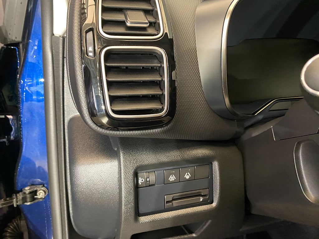 Car Image car-177282-64b3a235356c5e3e9547d9c9df267392