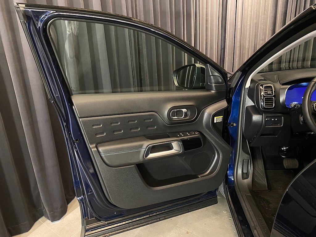 Car Image car-177282-966079cf6ccdfc6c9f0e4ccdde47a1a7