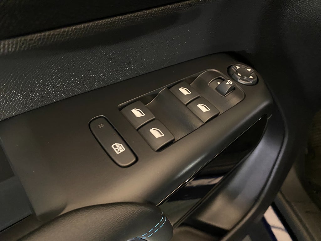 Car Image car-177282-b5b24a734e2a022e5e8d3a79bc618177