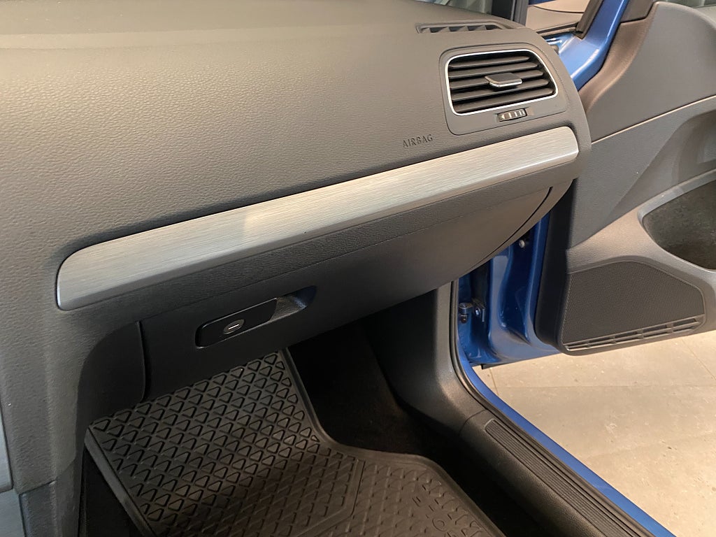 Car Image car-177466-5e09ae2d9a3da79bba8592512aa09c1f
